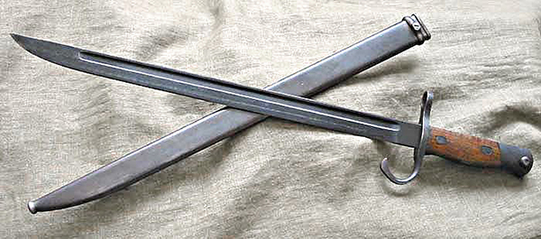 明治13～30年制定・銃剣 Established in 1880-1897 Bayonet